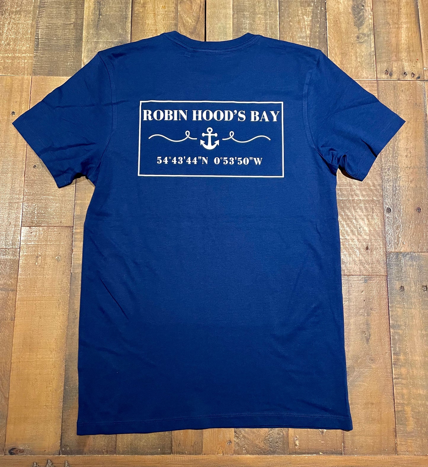 The unisex Robin Hood’s Bay T-shirts in navy blue from The Bay Company. 